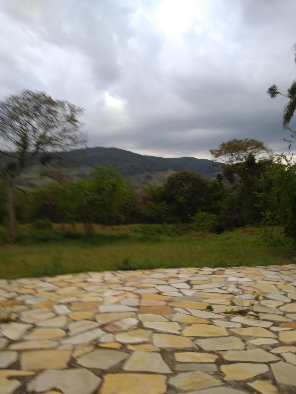 Sitio Vale Das Montanhas เซาโตเมตัสเลตราส ภายนอก รูปภาพ